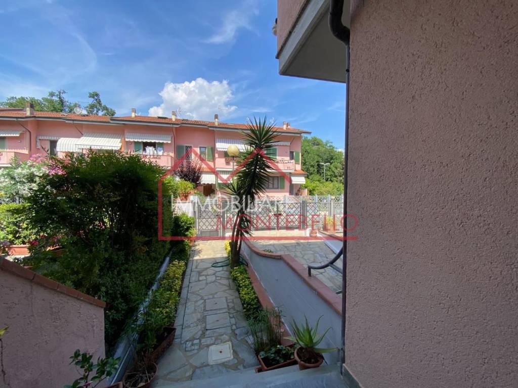 Villetta a schiera a Forte dei marmi in Via Sandro Pertini, , 23 - Foto 5