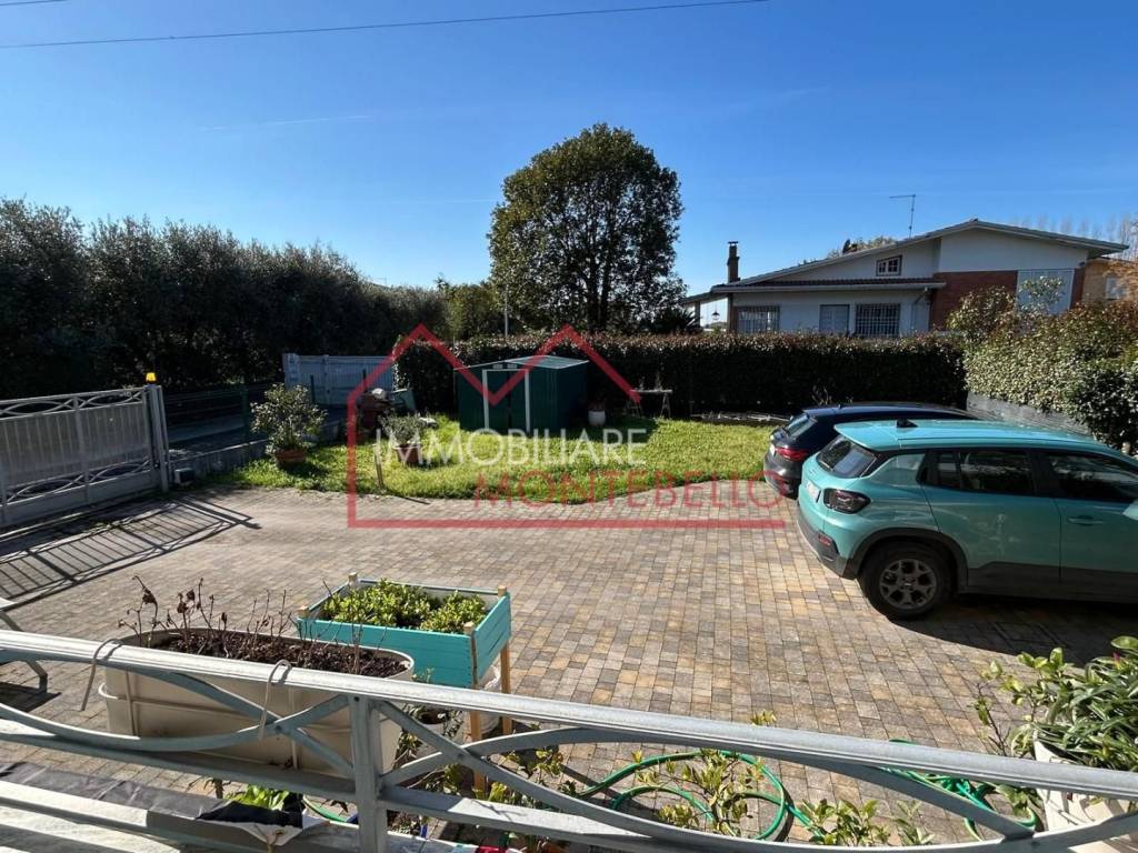 Villa a Camaiore in Via del Paduletto, , 55041 - Foto 3