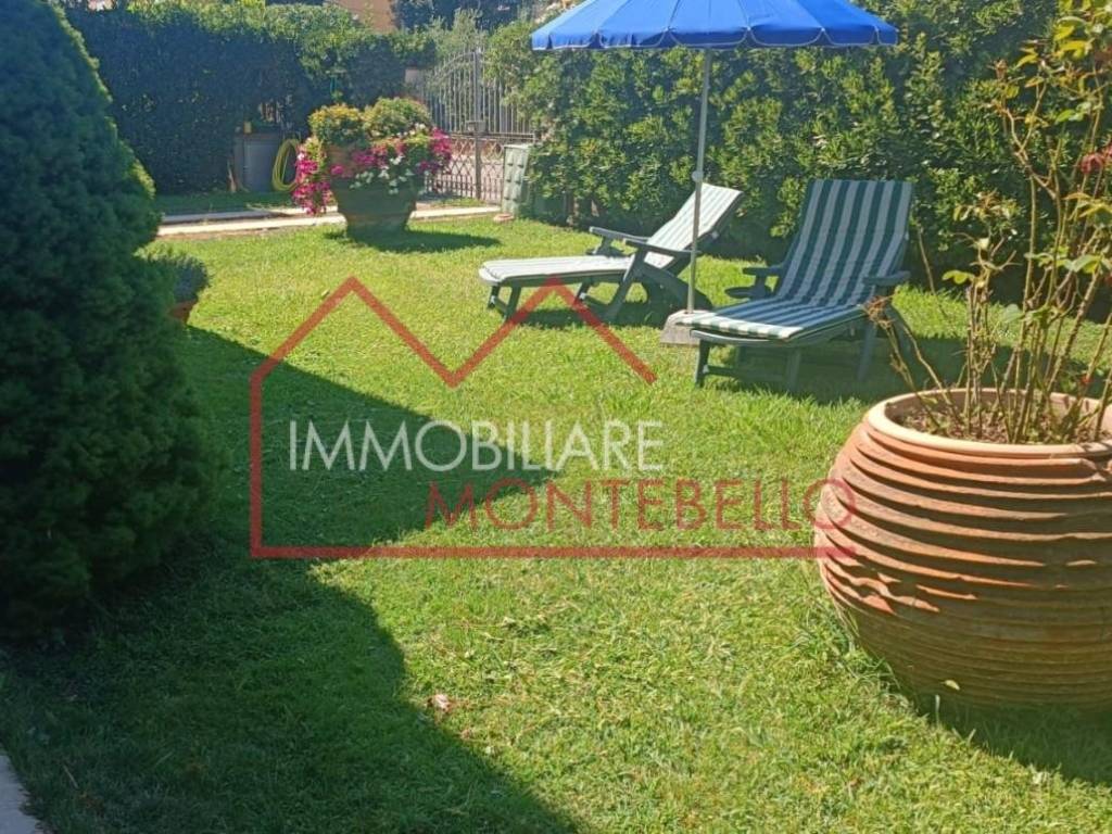 Villetta a schiera a Viareggio in Viale Europa - Foto 2