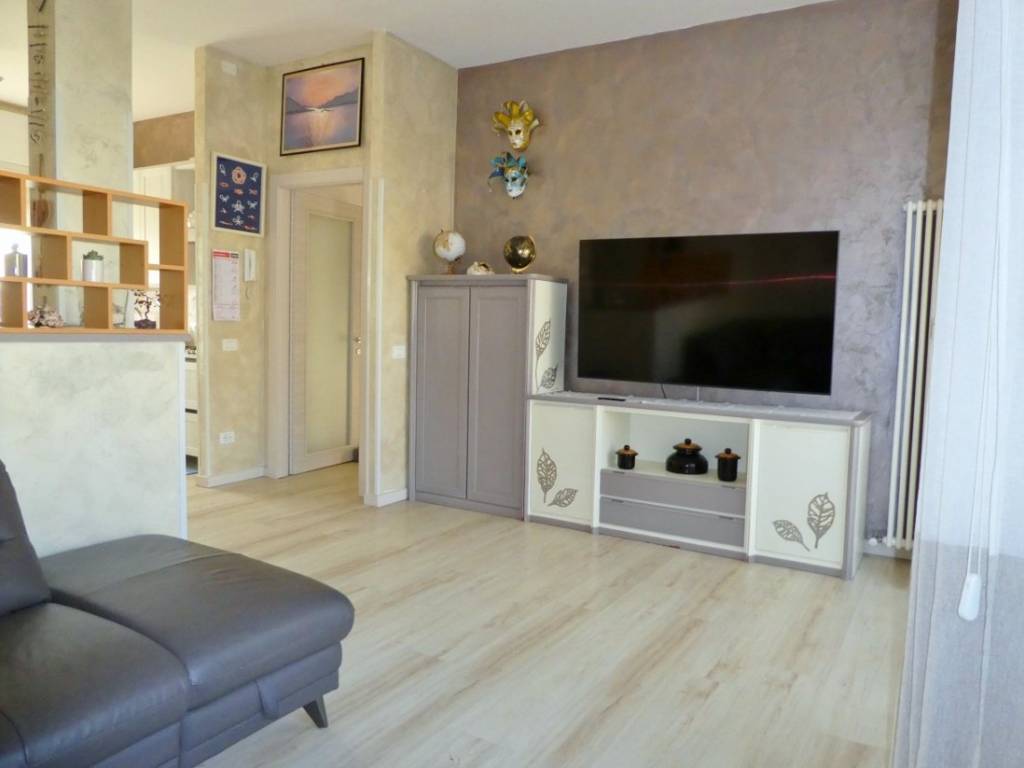 Appartamento a Vicenza in Via Lago di Lugano - Foto 3