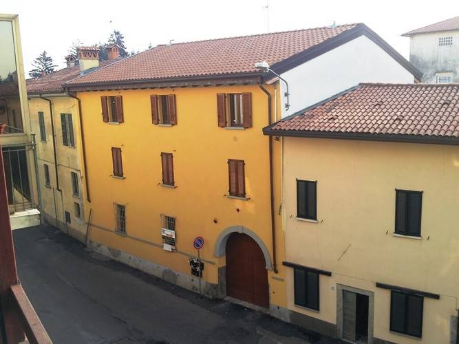 Appartamento a Appiano gentile in Via Alessandro Volta, 15 - Foto 2