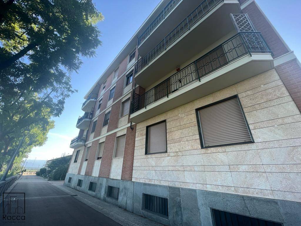 Appartamento a Fossano in Viale Giuseppe Mellano - Foto 2
