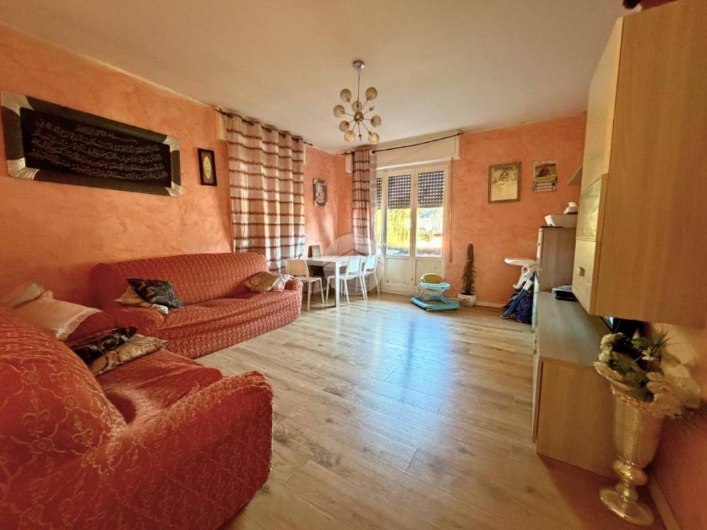 Appartamento a Credaro in Via Trento, 15 - Foto 2