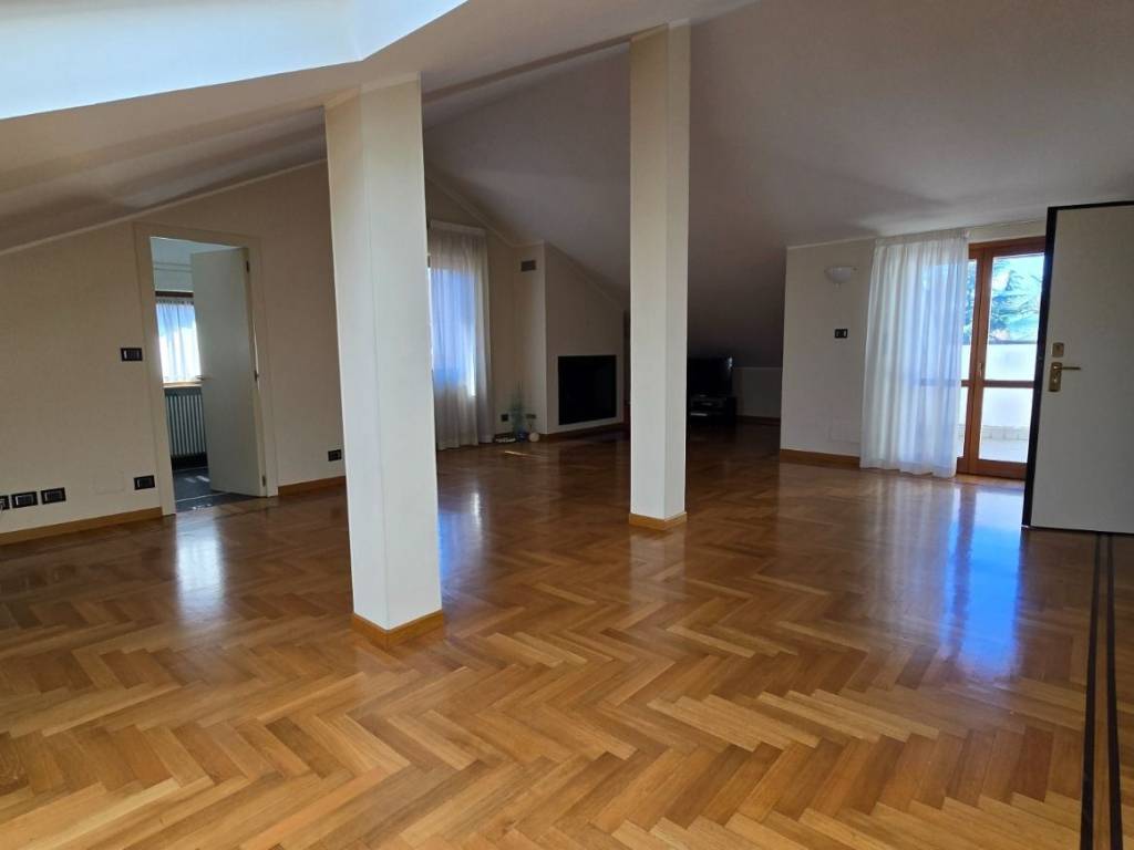 Appartamento a Asti in Strada del Fortino - Foto 3