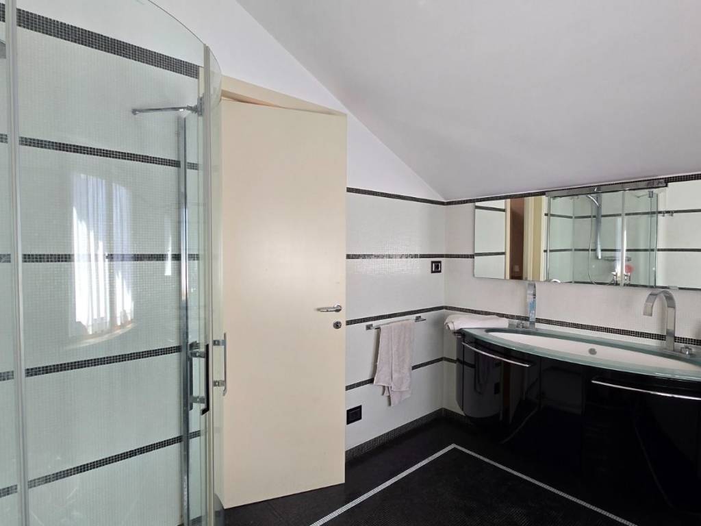 Appartamento a Asti in Strada del Fortino - Foto 5