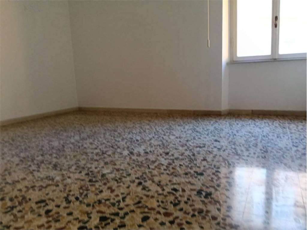 Appartamento a Livorno in via filippo venuti, 1 - Foto 4