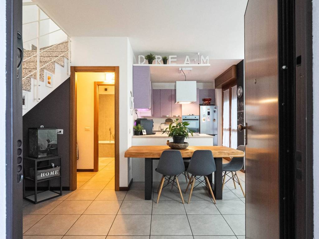 Appartamento a Mariano comense in Via Don Giovanni Minzoni - Foto 2