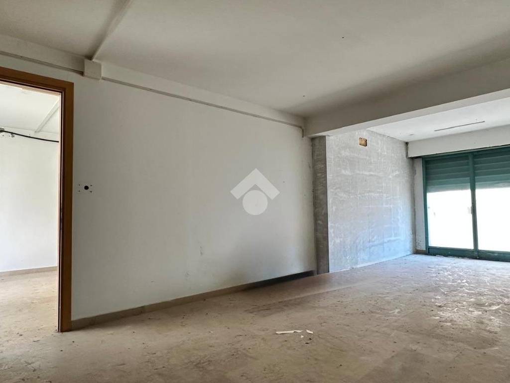 Box / garage a Ascoli piceno in Via Napoli, 71 - Foto 2