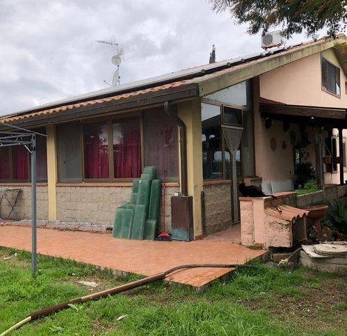 Villa a Grosseto in Strada Provinciale Barbaruta - Foto 4