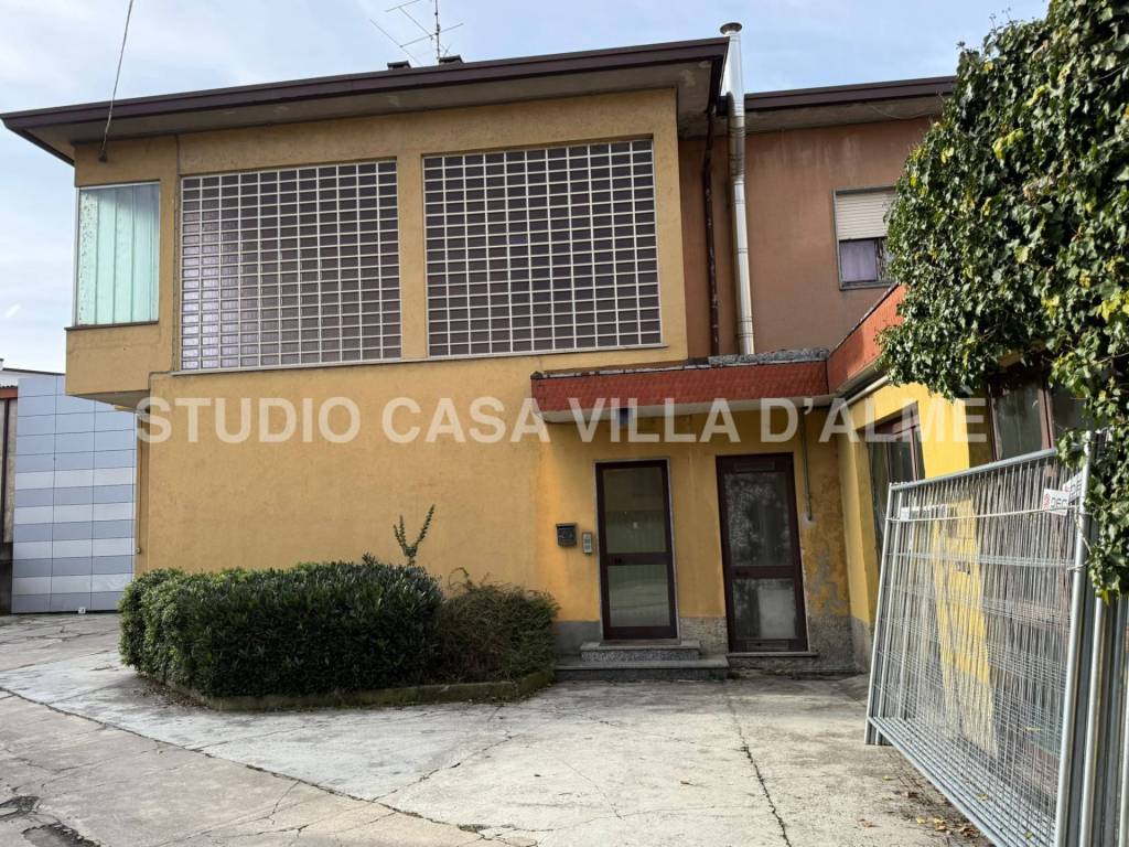 Immobile a Villa d'almè in Via Dante - Foto 3
