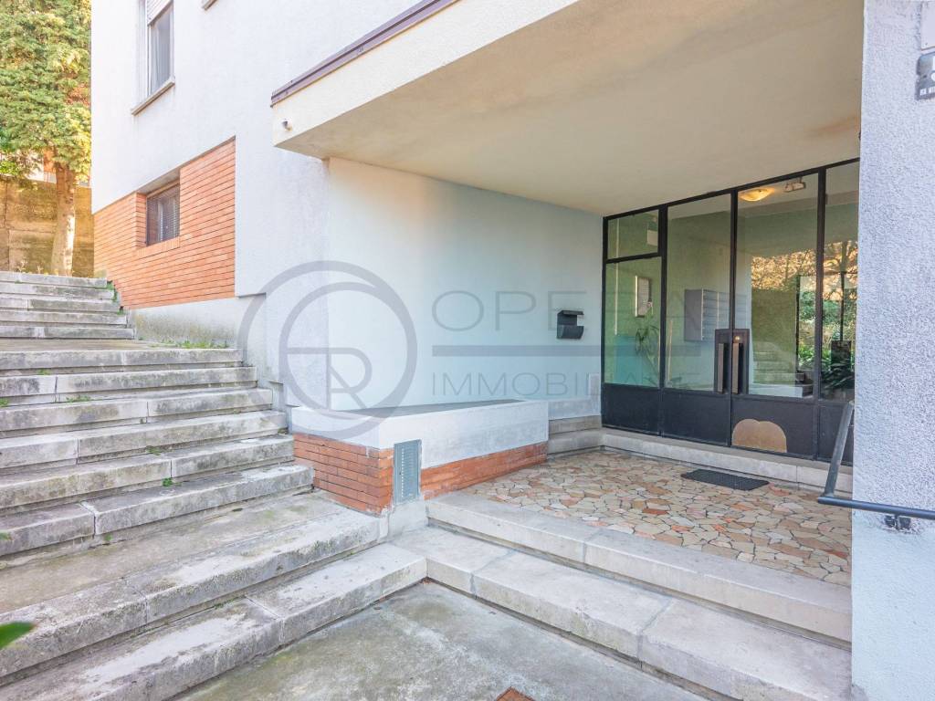Appartamento a Trieste in Via Michelangelo Buonarroti, 52 - Foto 2