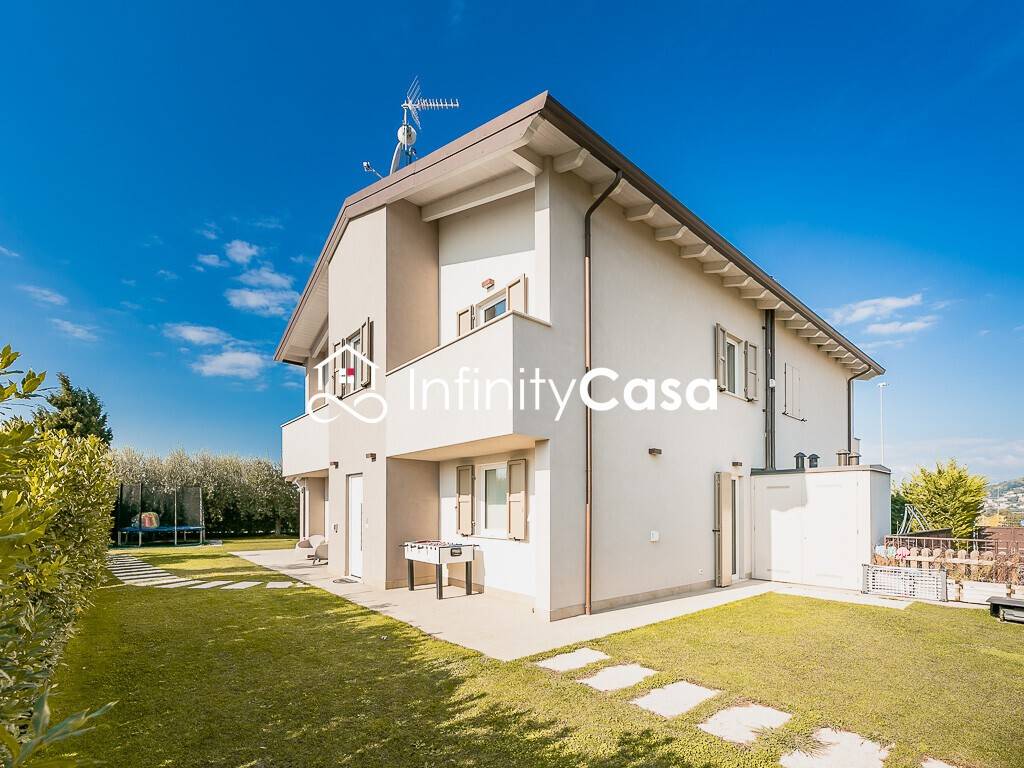 Villa a Cavaion veronese in località alpi - Foto 4