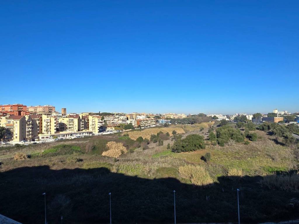 Appartamento a Pomezia in Via Federico Fellini, 9 - Foto 4