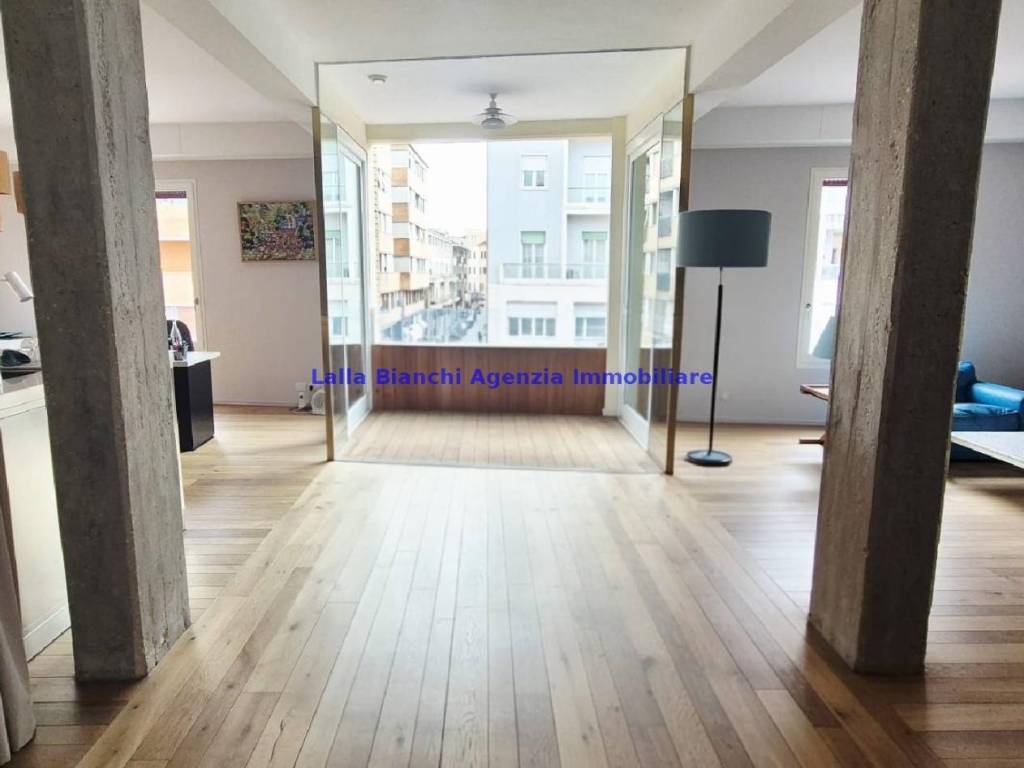 Appartamento a Pesaro in PIAZZALE LAZZARINI - Foto 3
