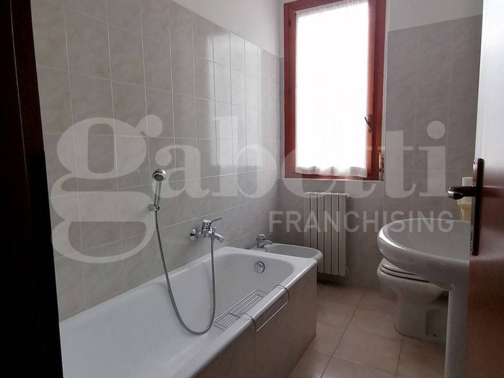 Appartamento a Asso in viale stelvio, snc - Foto 5