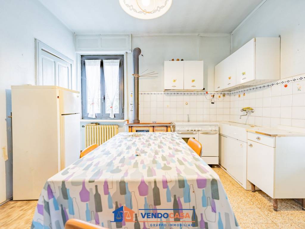 Villa a Borgo san dalmazzo in Via Utin, 7 - Foto 3