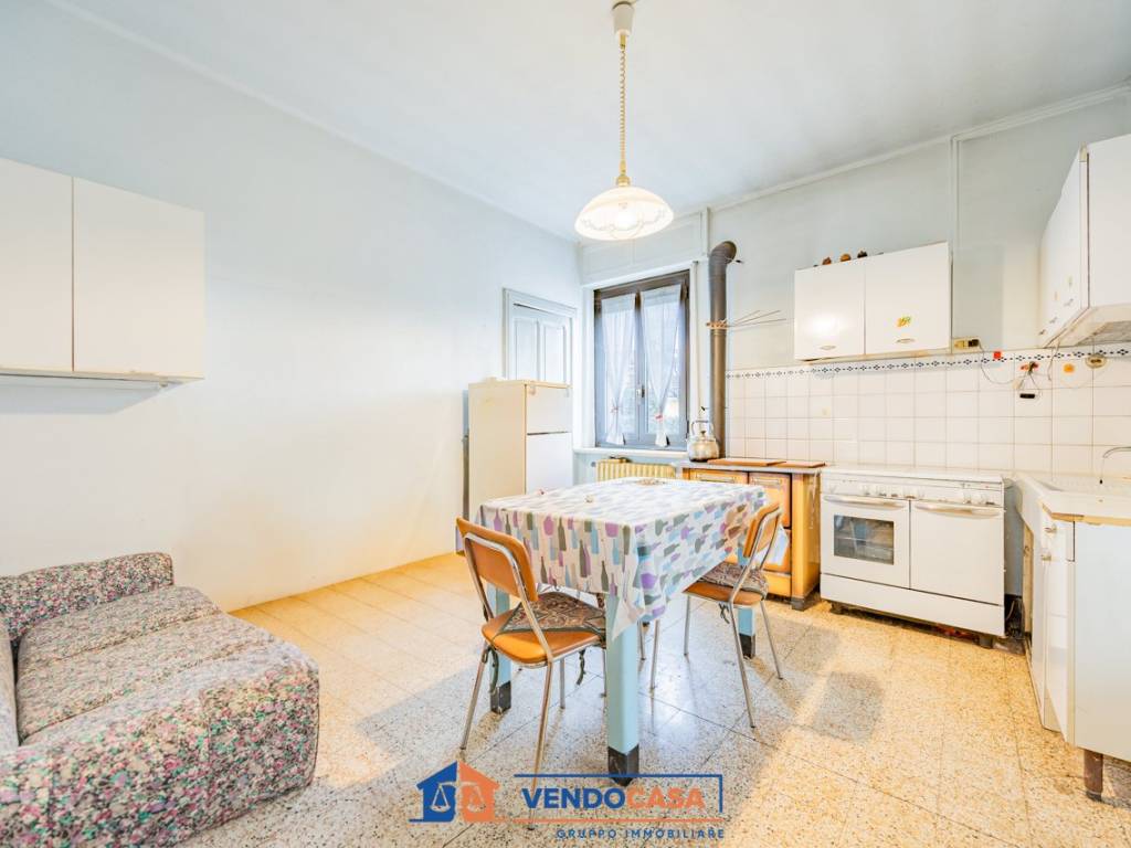 Villa a Borgo san dalmazzo in Via Utin, 7 - Foto 4
