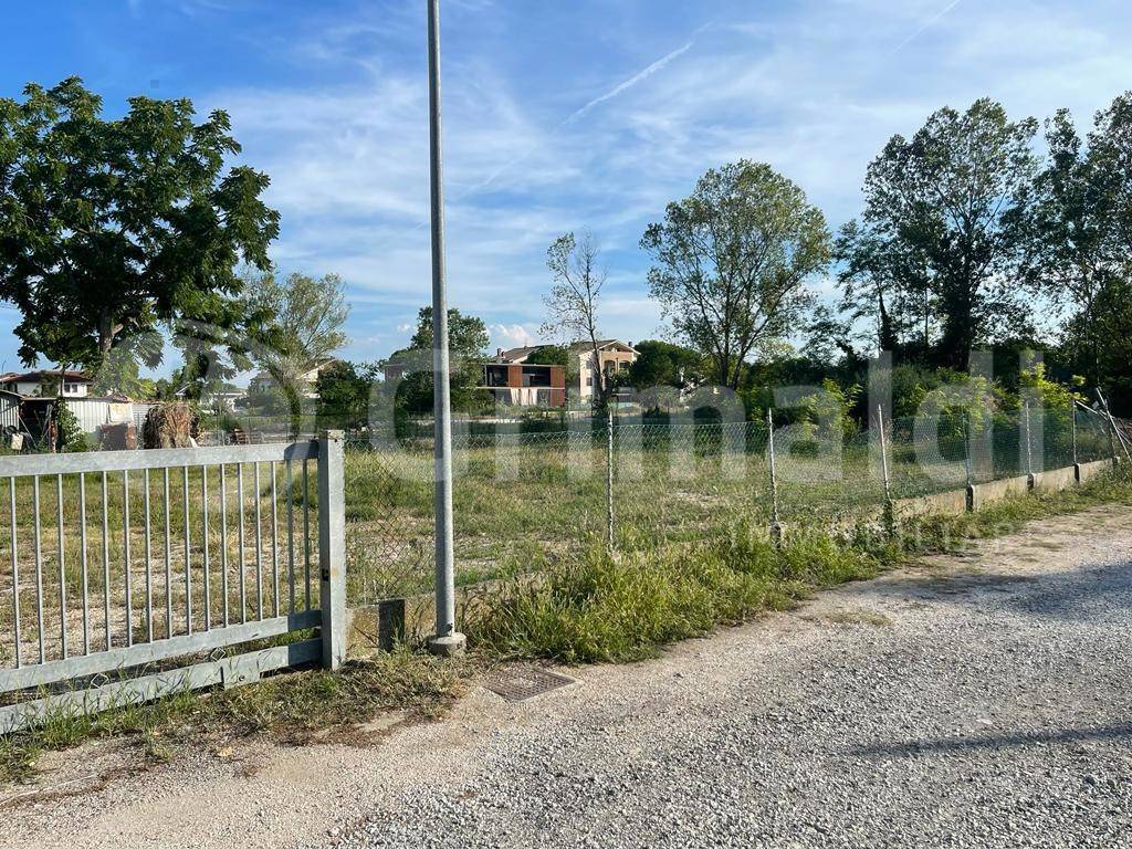Terreno a Cervia in Piazzale Genova - Foto 2