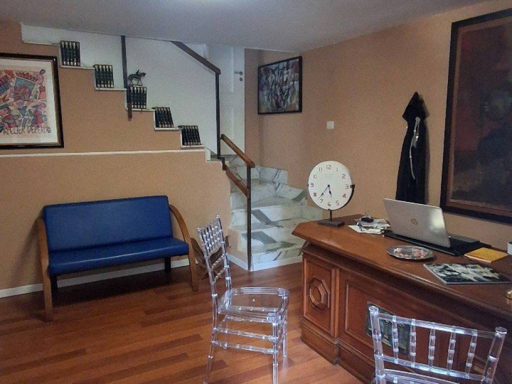 Appartamento a Torre annunziata in Via Gastone Maresca, 49 - Foto 4