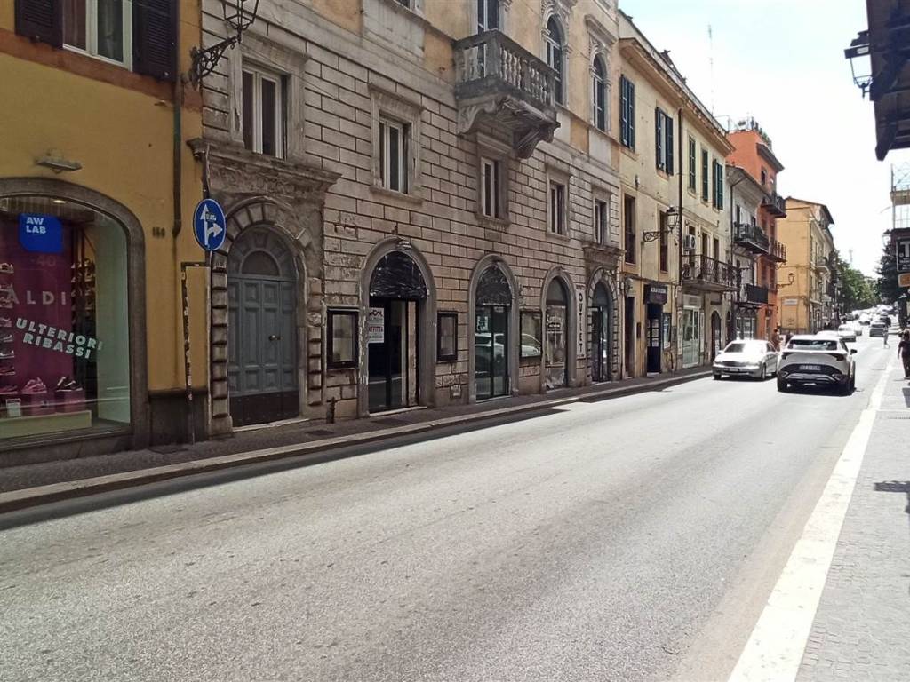 Immobile a Albano laziale in Cordo Giacomo MAtteotti - Foto 2