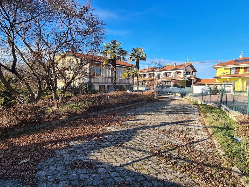 Villa a Cervasca in Via Giovanni Giolitti, 20 - Foto 2