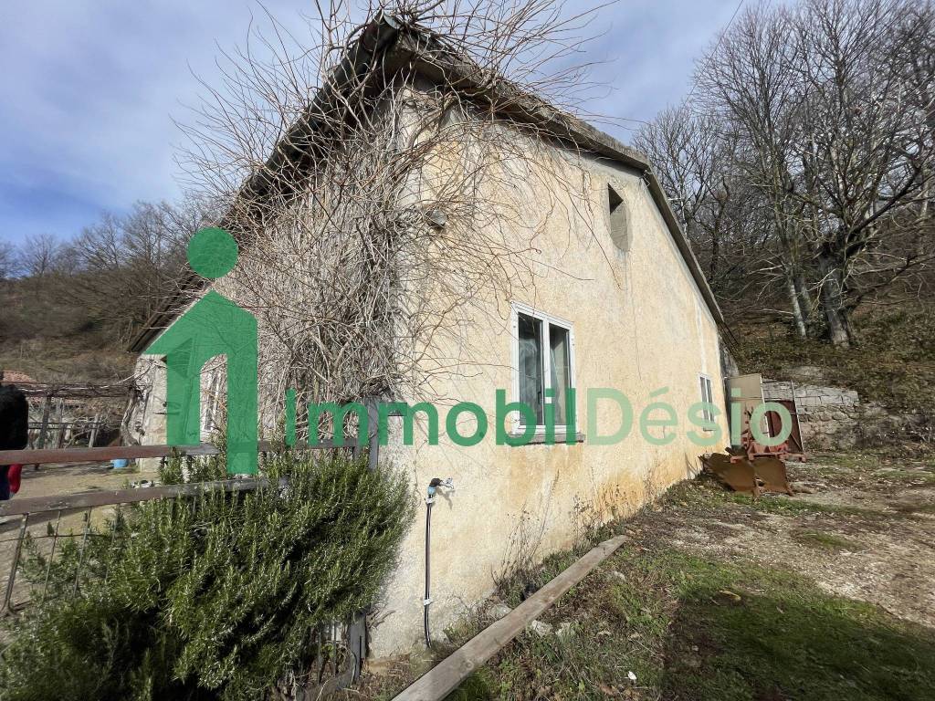 Villa a Picerno in Strada Comunale da Picerno a Ruoti - Foto 2