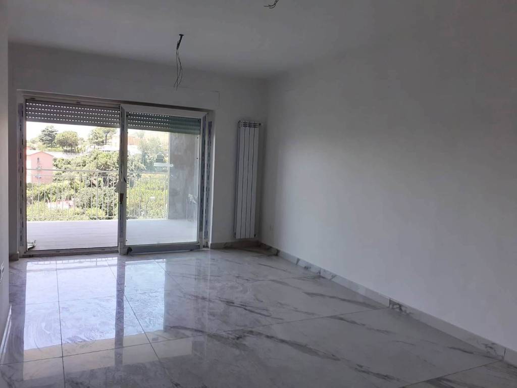Appartamento a Napoli in Via Gabriele Jannelli, 116 - Foto 4