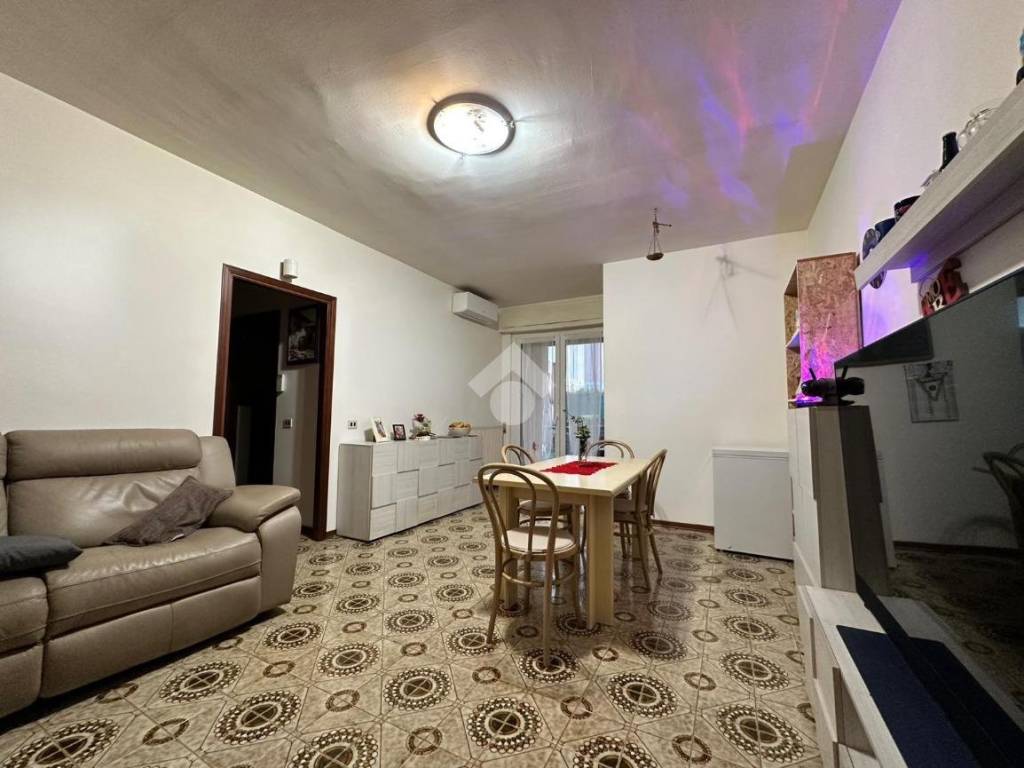 Appartamento a Luni in Via Antonio Gramsci, 31 - Foto 3