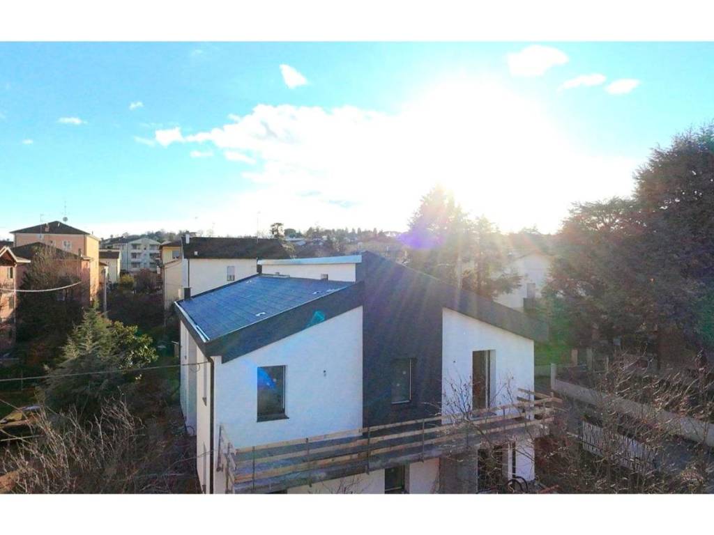 Appartamento a Castel san pietro terme in Via Giacomo Leopardi, 18 - Foto 3