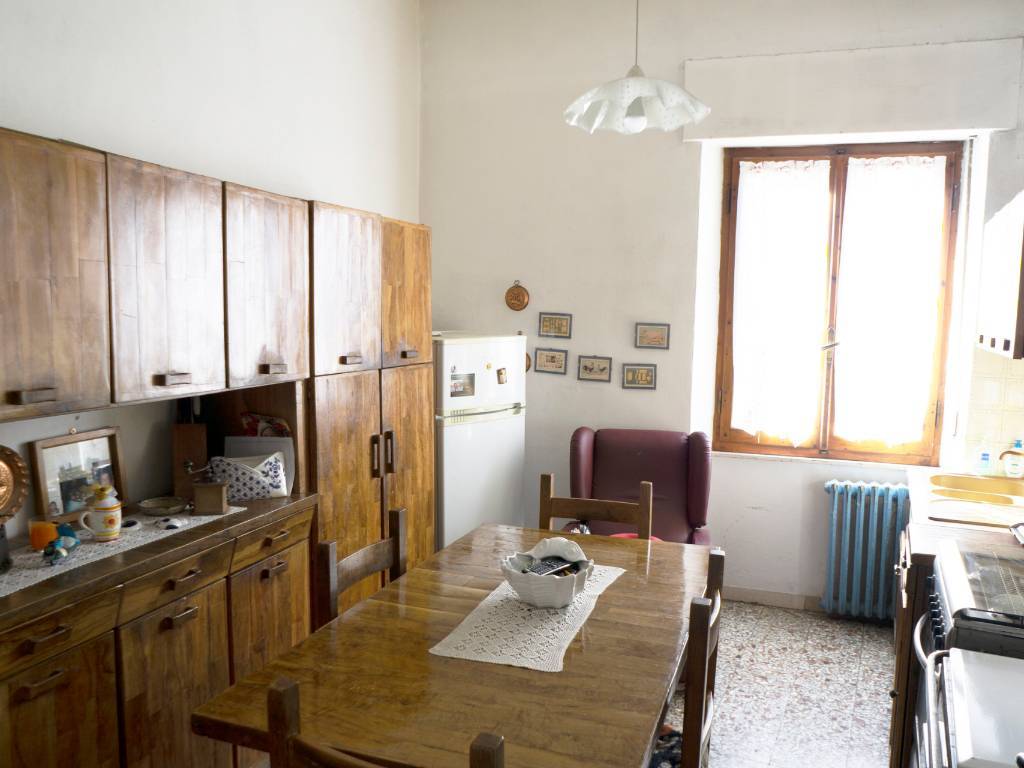 Appartamento a Rapolano terme in Piazza del mercato, 5 - Foto 4