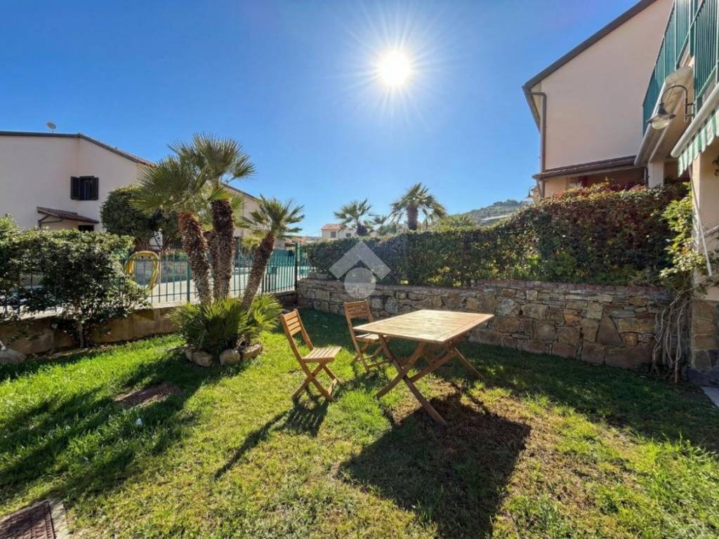 Appartamento a Cipressa in Strada 1 maggio, 34 - Foto 5