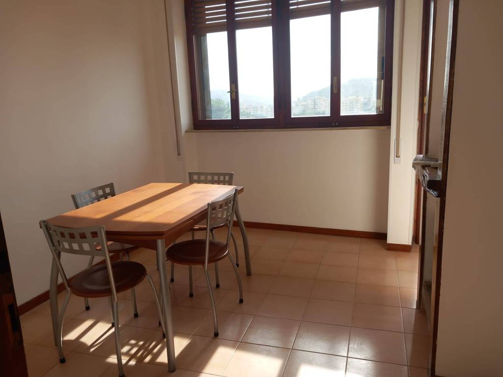 Appartamento a Cagliari in Via Giambattista Morgagni, 7 - Foto 4