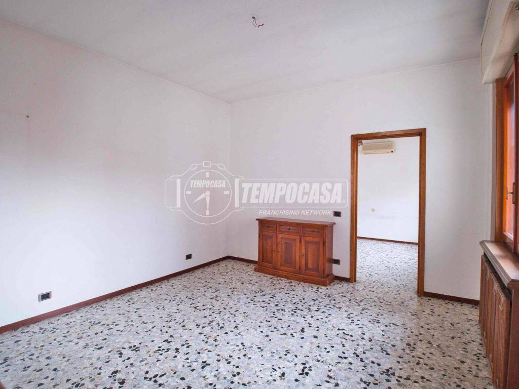 Appartamento a Gattinara in Via 4 Novembre 1918, 38 - Foto 4