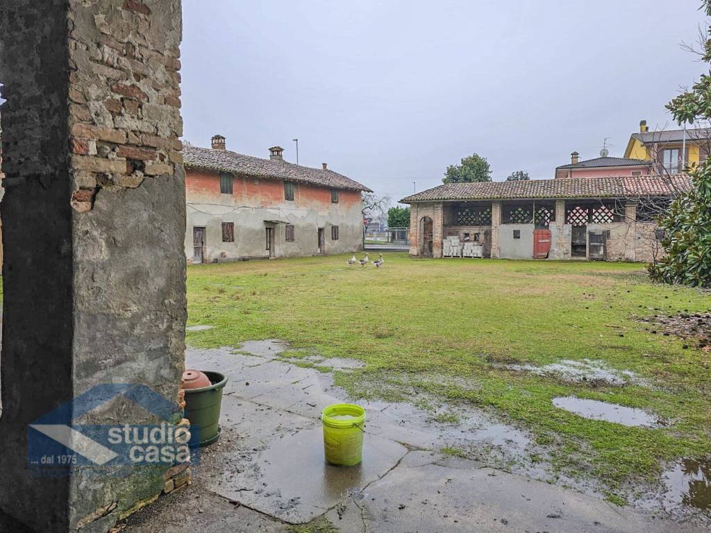 Villa a Crespiatica in VIA DANTE ALIGHIERI ,64 - Foto 2