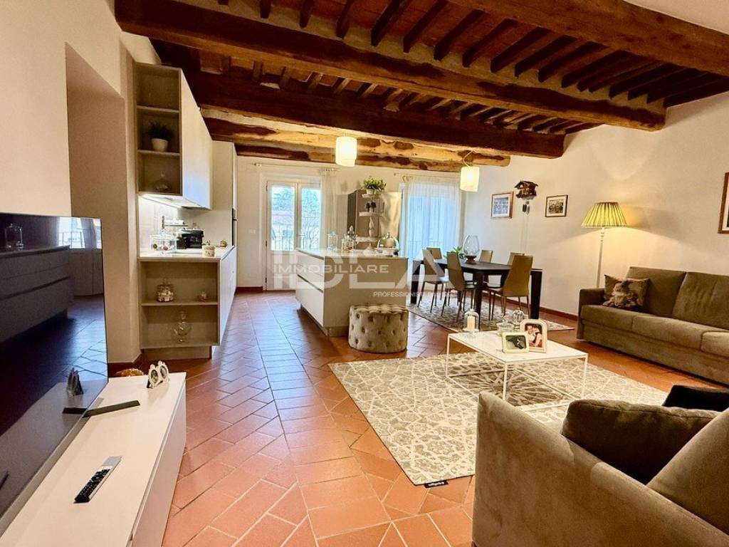 Appartamento a Lucca in Via degli Asili , - Foto 3