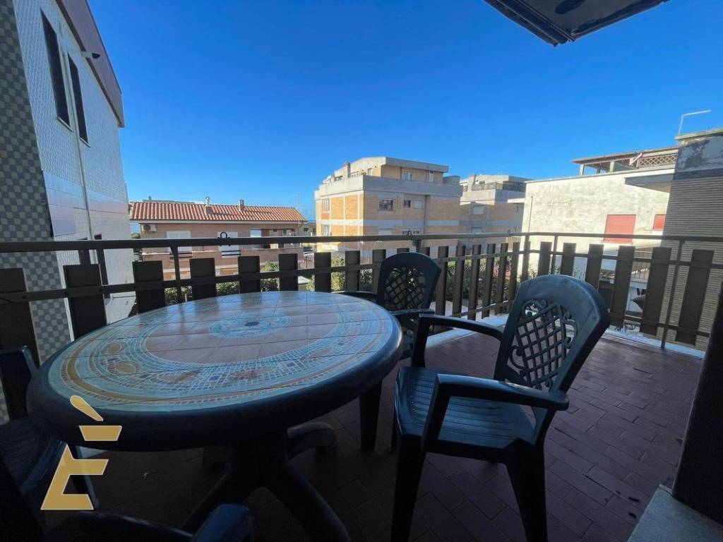 Appartamento a Pomezia in Lungomare Delle Sirene, 266 - Foto 4