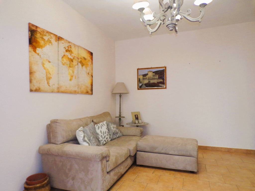 Villa a Gualdo tadino in Via Tagina - Foto 3