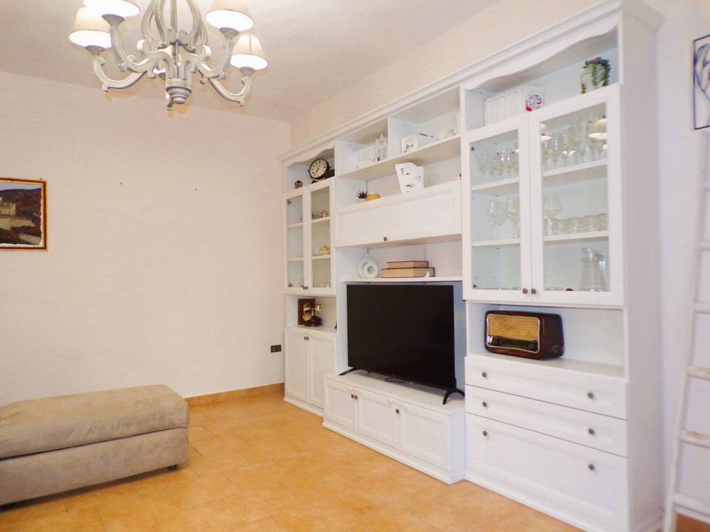 Villa a Gualdo tadino in Via Tagina - Foto 4