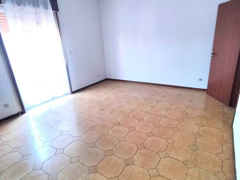 Appartamento a Aci catena in Via Chiusa della Croce - Foto 5