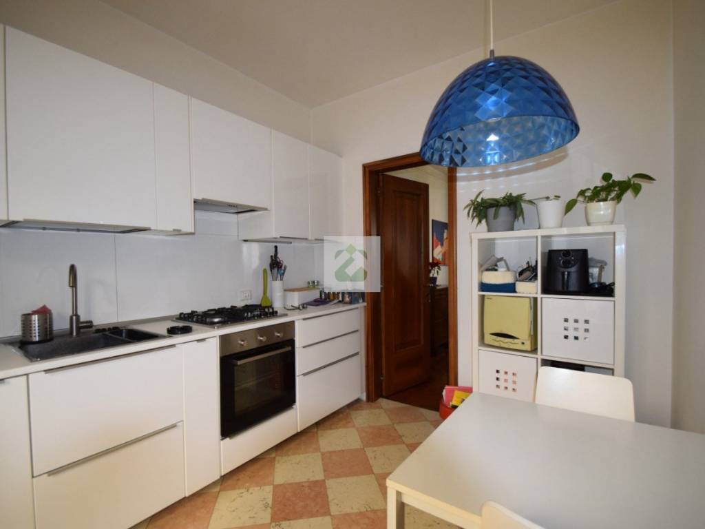 Villa a Schio in VIA ARNALDO FUSINATO, 6 - Foto 5