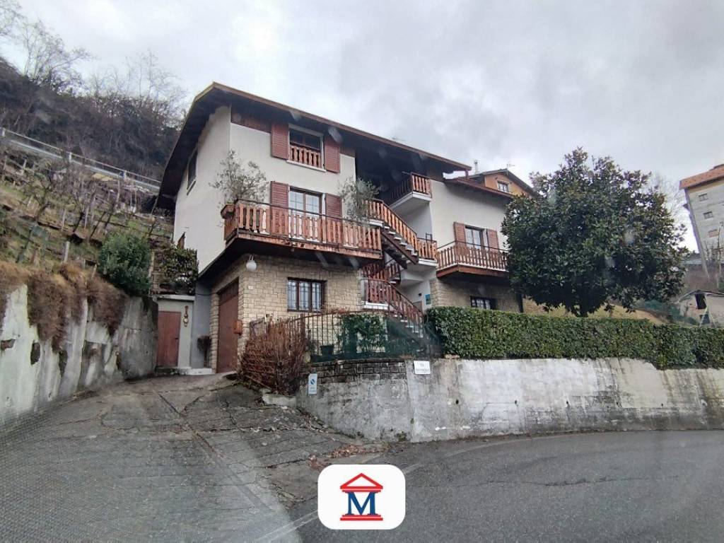 Villa a Val brembilla in IV NOVEMBRE, 1 - Foto 3
