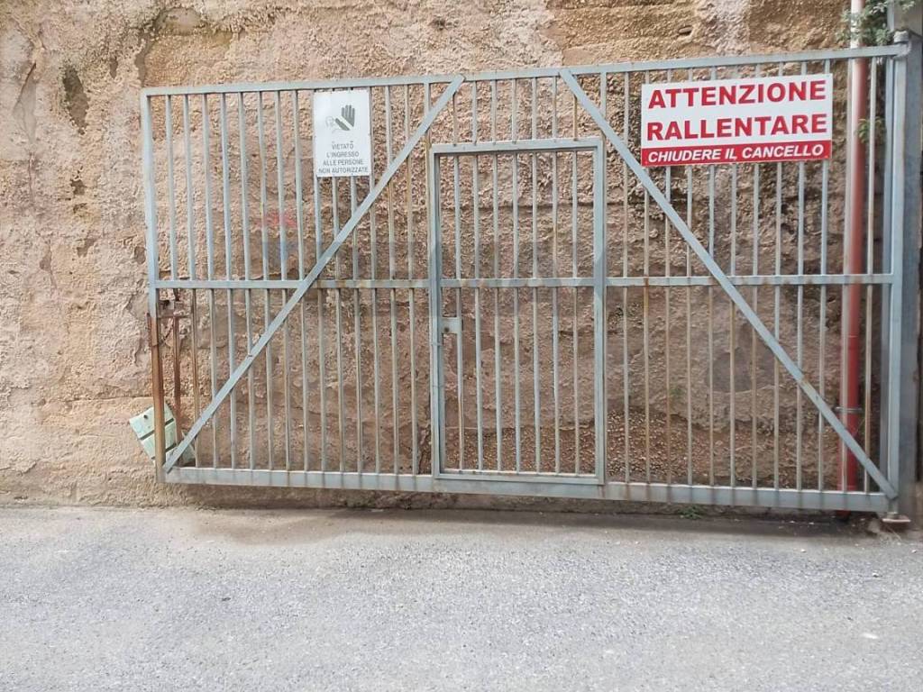 Box / garage a Siracusa in Via Alcibiade, 58 - Foto 4