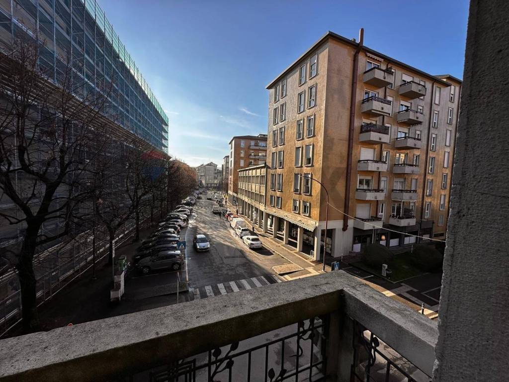 Appartamento a Bergamo in Via Clara Maffei, 8 - Foto 2