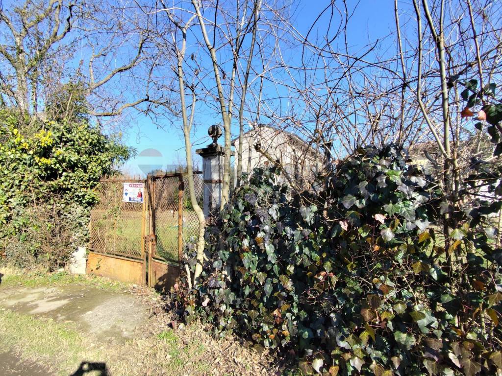 Terreno a Busto arsizio - Foto 2