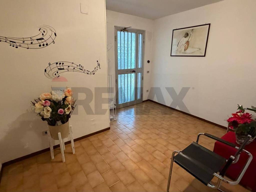 Appartamento a Foligno in Via Giovanni Caboto - Foto 4