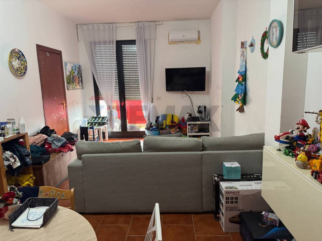 Appartamento a Modugno in Via delle Mammole, 34 - Foto 3