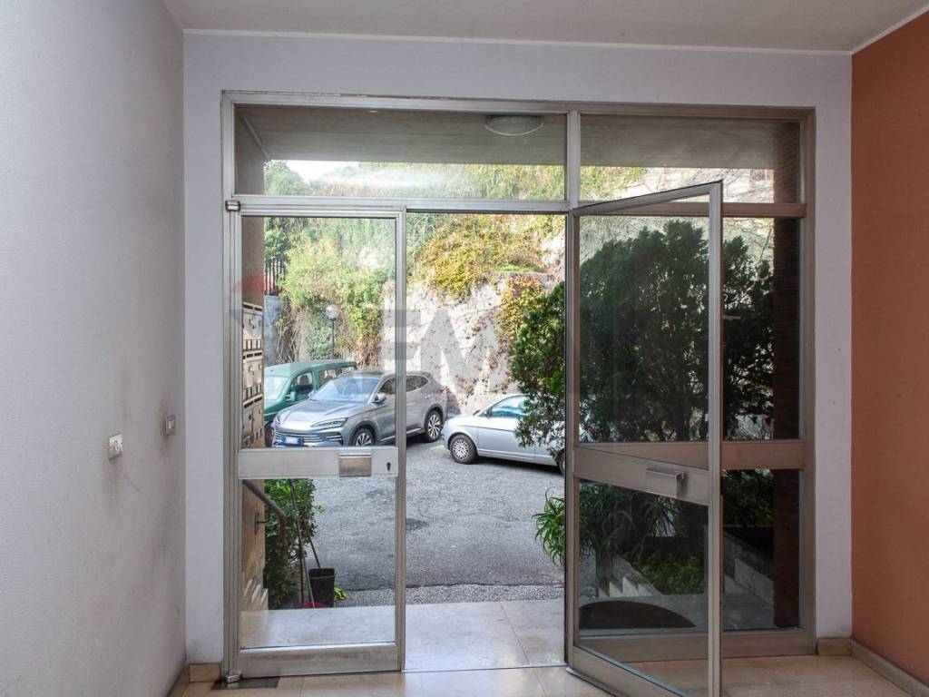 Appartamento a Catania in Via Santa Sofia, 38 - Foto 4