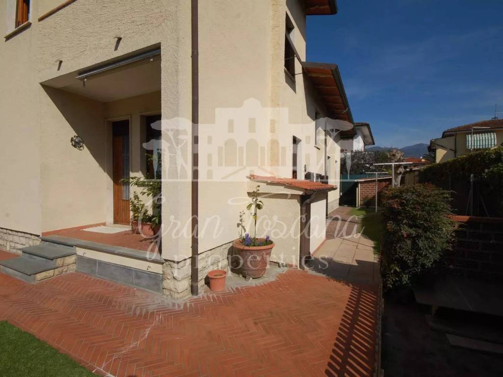 Villa a Pietrasanta - Foto 2