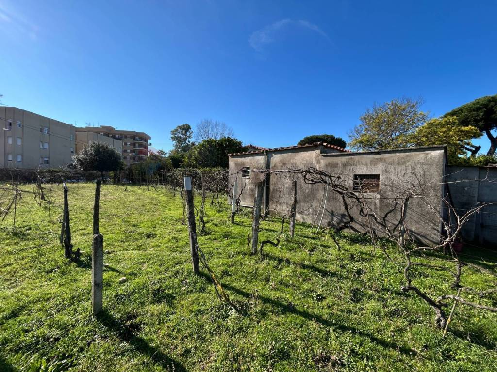 Villa a Terracina in Via Leonardo Da Vinci - Foto 5