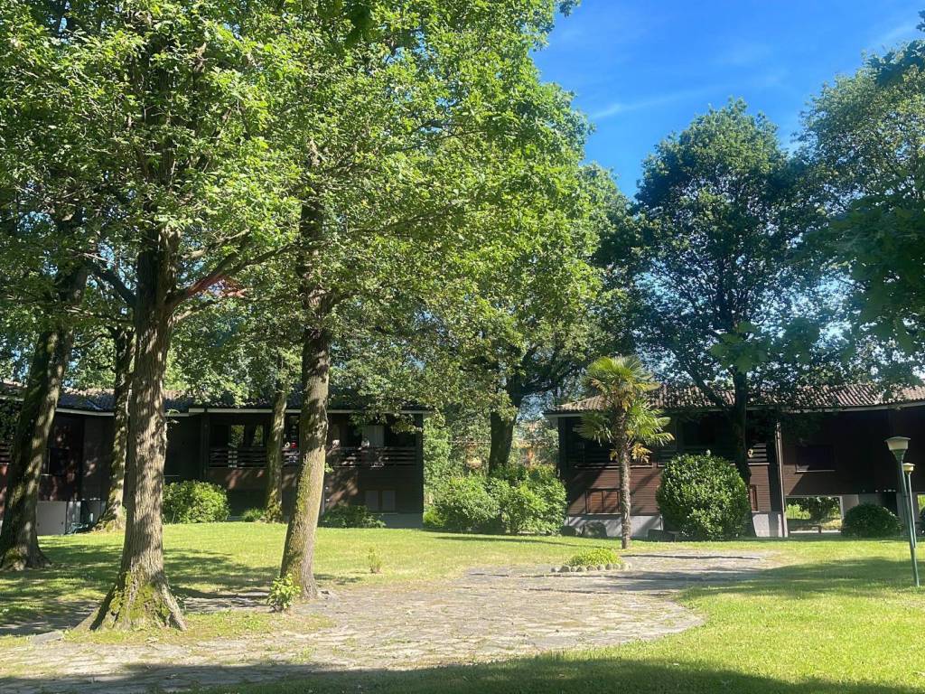 Appartamento a Ispra in via Carducci, 571 - Foto 2